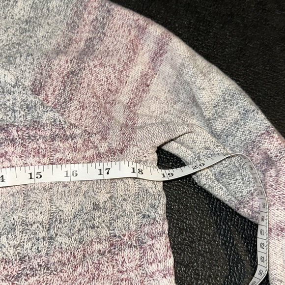 Sonoma Women's Sweater in Gray and Pink Stripes size PL - Picture 5 of 6